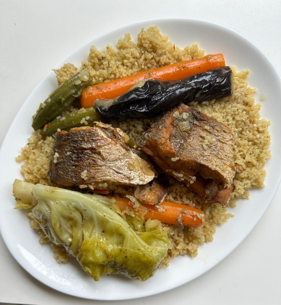 Plat de Thieboudienne blanc sénégalais